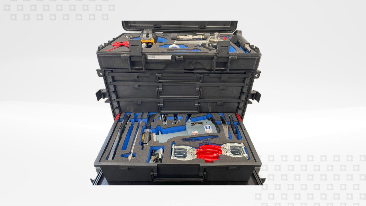 Caisse à outils FOD : la solution sur-mesure pour sécuriser vos interventions critiques 1 Caisse à outils FOD sur mesure conçue par Miodex avec mousse bicolore pour prévention des risques industriels